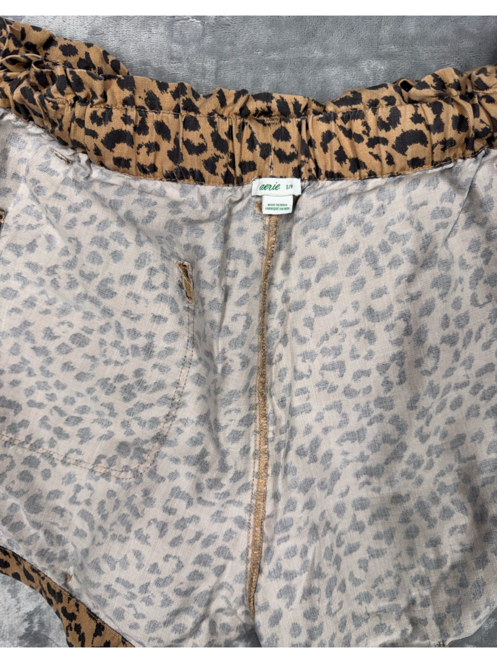 Aerie Leopard Print Elastic Waist Flowy Shorts with Pockets - Picture 5 of 8